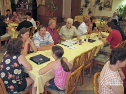  Jahresausflug 2005  Mittagessen im Gasthof Opel