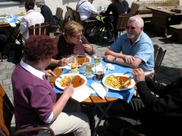  Jahresausflug 2007 Mittagessen in Odelzhausen