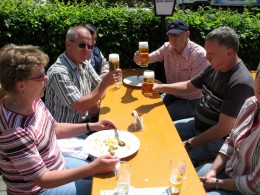  Jahresausflug 2007 Mittagessen in Odelzhausen