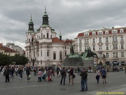  DKG-Jahresausflug Prag 2014 Prager Impressionen Nikolauskirche mit Jan Hus Denkmal am Altstädter Ring